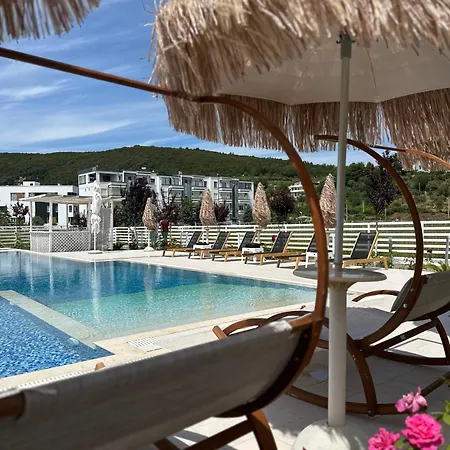 Tea Residence, Gjiri I Lalzit Villa