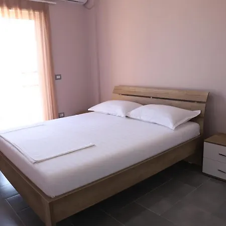 Villa Tea Residence, Gjiri I Lalzit *