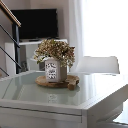 Villa Tea Residence, Gjiri I Lalzit *